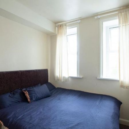 Brooklyn Place Appartamento Leeds  Esterno foto